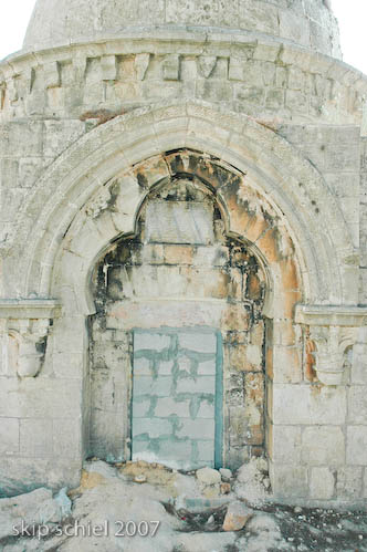 Islamic shrine, controlled by Israel, main entrance sealed, Mamillah cemetery, West Jerusalem