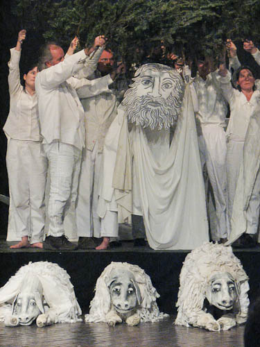 Bread and Puppet -8688