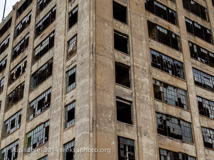 Detroit-buildings-8809