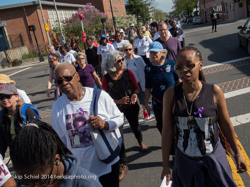 Mother's Day Walk for Peace-Boston-5133