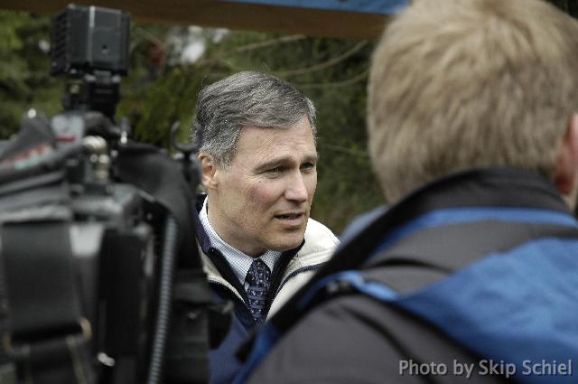 StateRepTalk3596 US representative Jay Inslee, instrumental in passing a bill establishing the memorial as part of the National Park Service